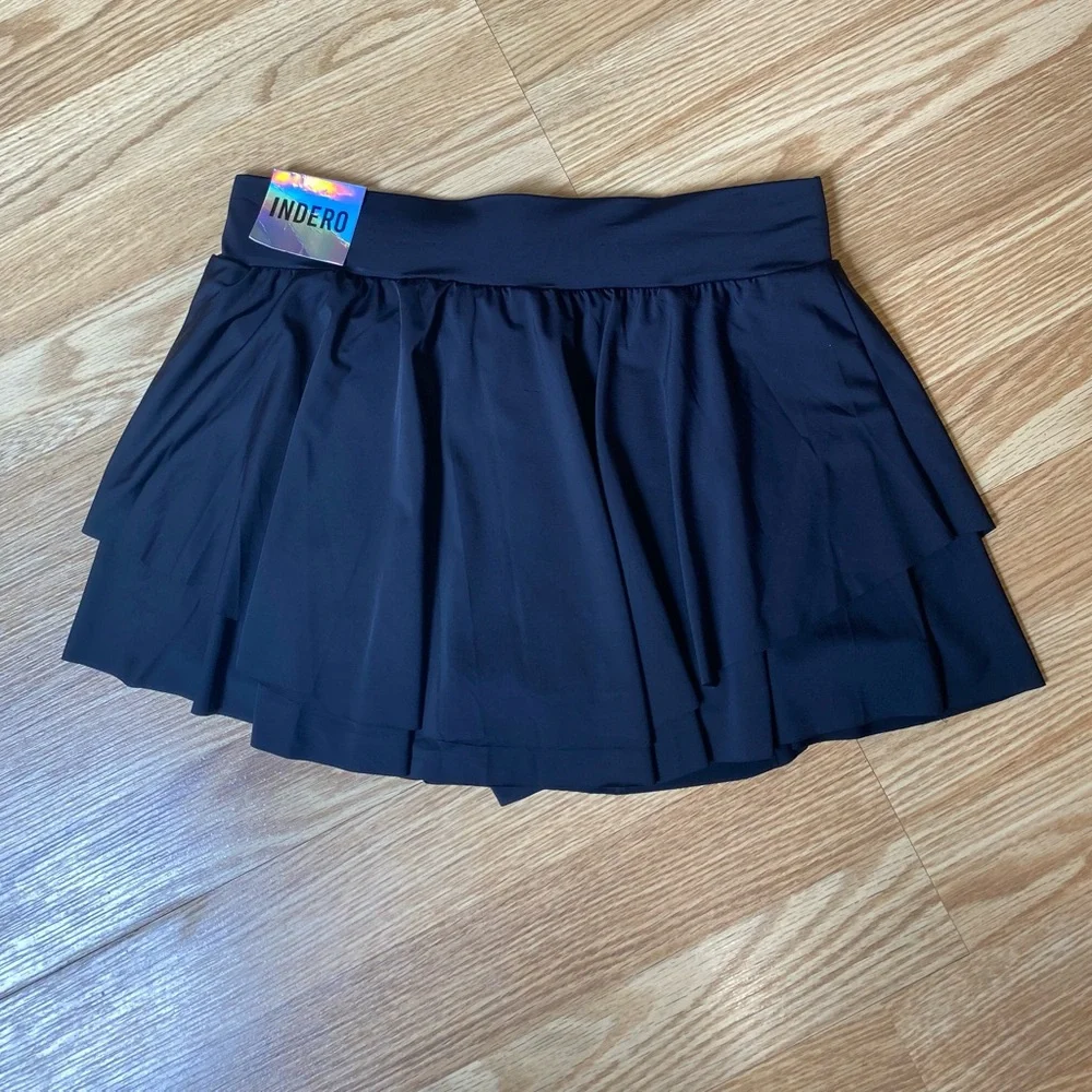 NWT!Pickle Ball skirt w-built in shorts Black size Medium - Picture 7 of 11